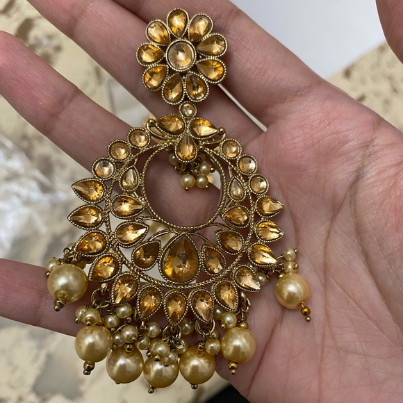 Earrings - Picture 2 of 2